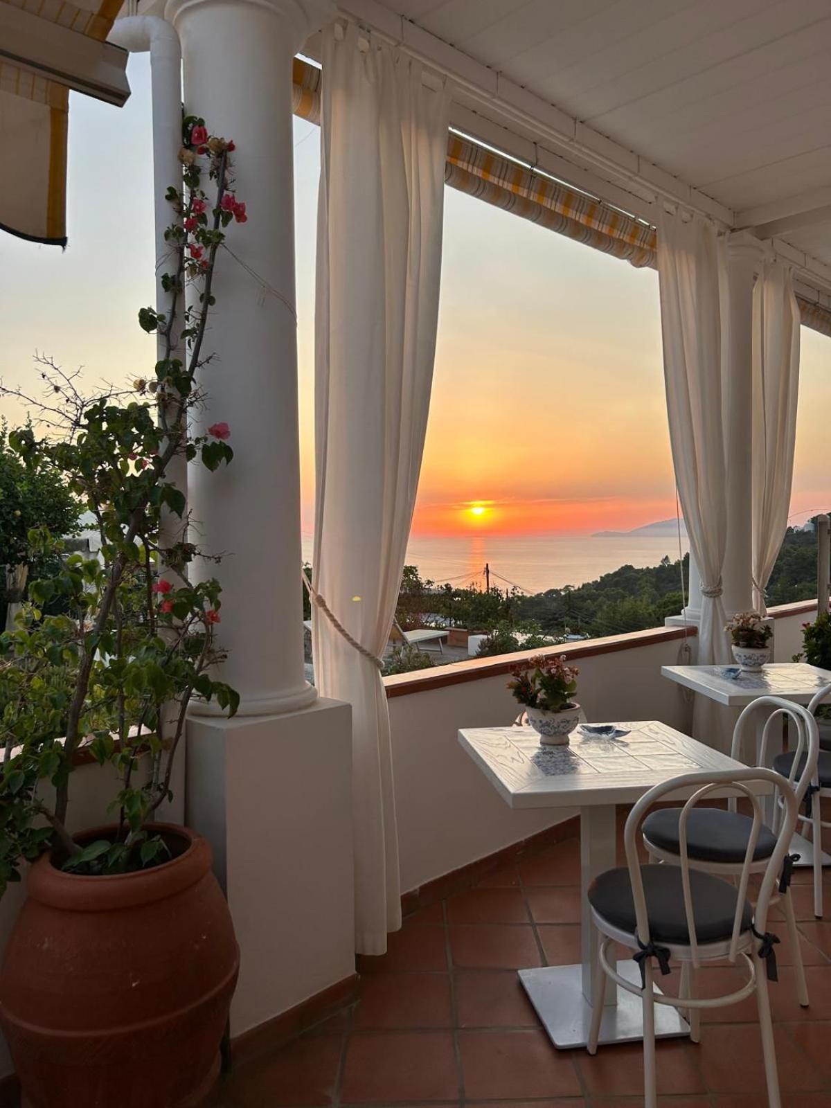 B&B Villa Cristina Anacapri  Buitenkant foto